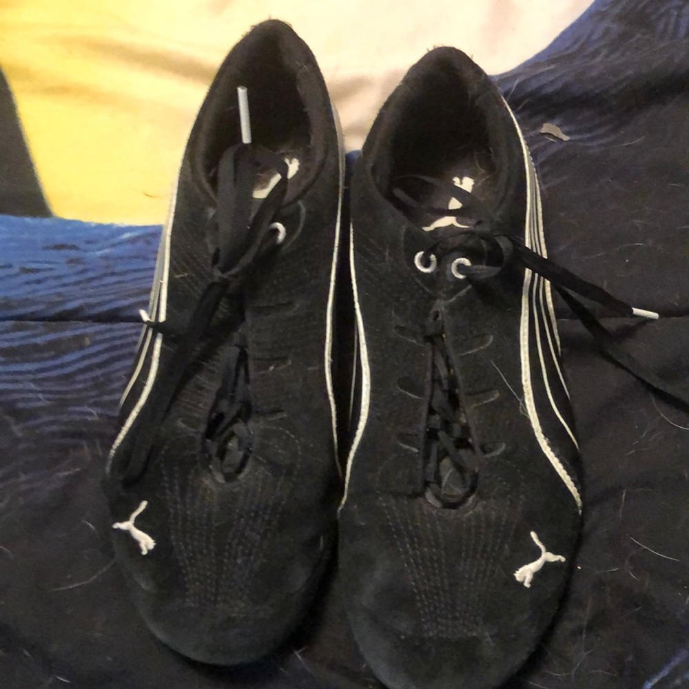 Black Puma sneakers